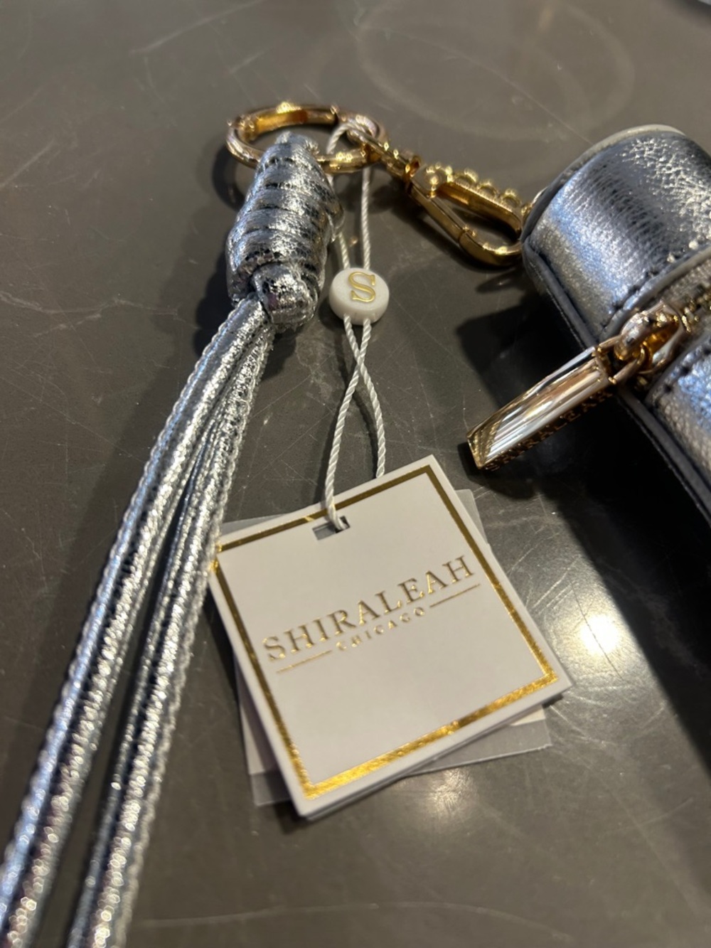 Shiraleah Silver Metallic Lipstick Holder 💄 Charm Keychain with Gold Hardware - Picture 5 of 9